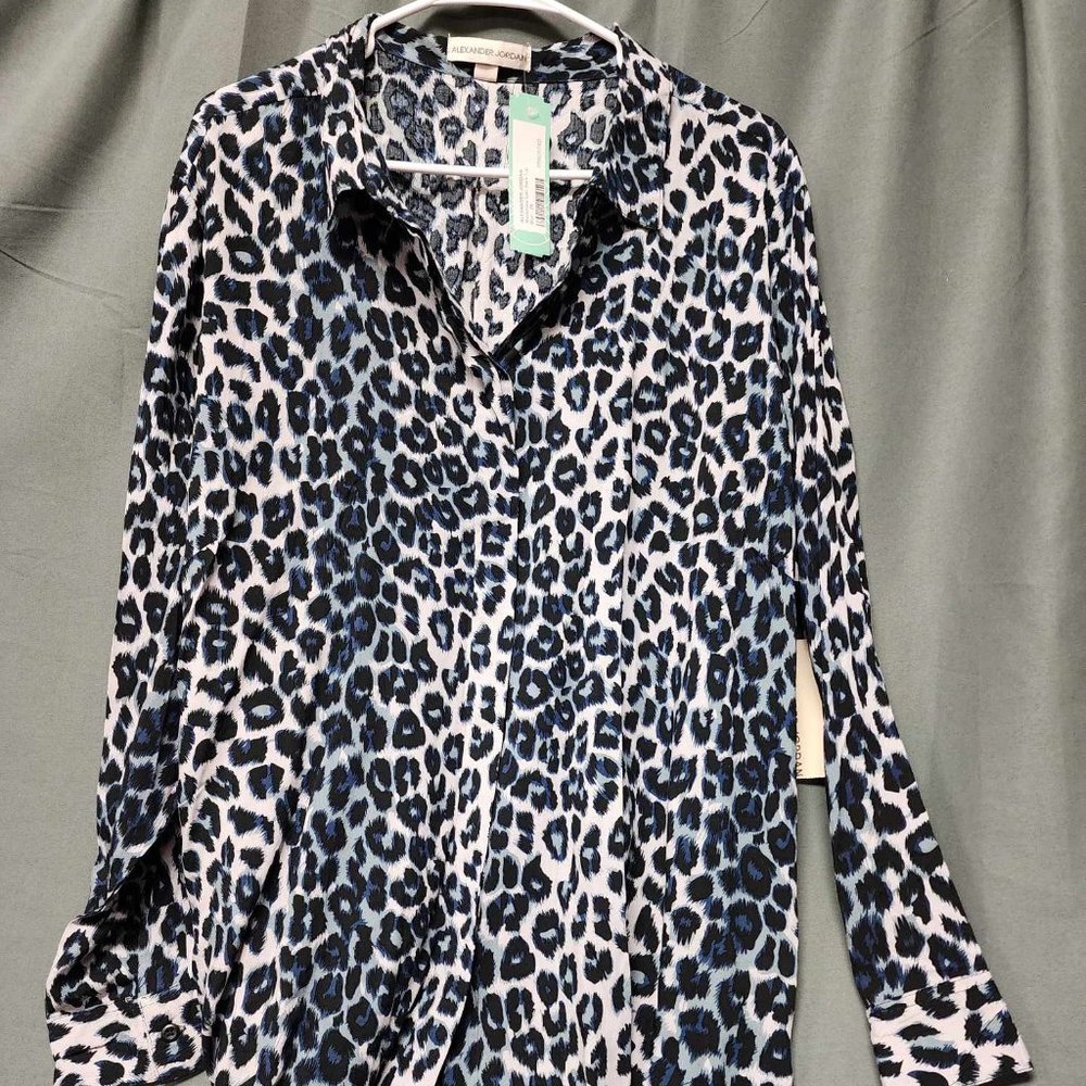 Alexander Jordan Women's Animal Print/Blue Leopard Print, Split back button down
